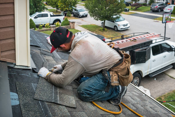 Professional Flat Roof Repair technician working in Middleville, MI